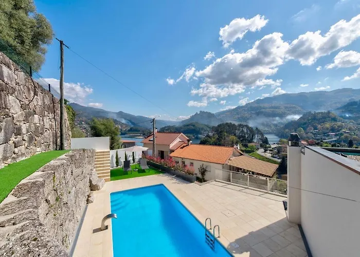 Paraiso Do Geres * Rio Caldo